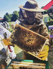 Load image into Gallery viewer, City Borders Honey Rum 70cl 42% abv