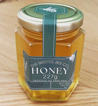 Load image into Gallery viewer, City Borders Honey Rum 70cl 42% abv
