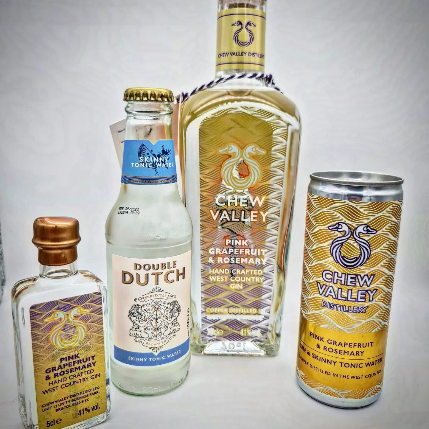 Pink Grapefruit & Rosemary Gin and Tonic Ready to drink Can 250ml 7.5%abv